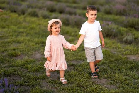 441 Unbelievable Unisex Names: for He, She, and They .